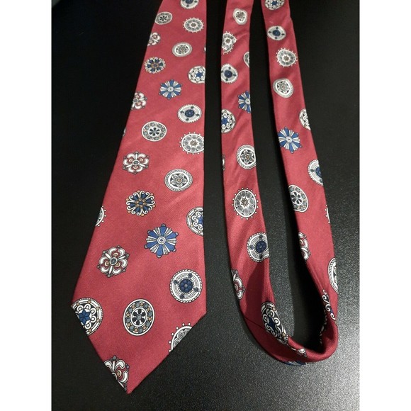 Christian Dior Monsieur Italian Silk Woven Red Tie - Picture 2 of 6